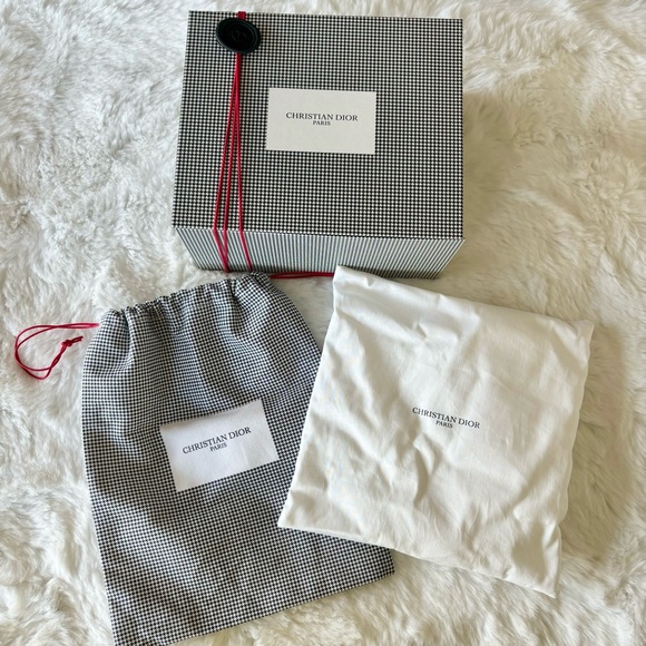 NEW Dior Bundle Houndstooth Gift Box Drawstring Pouch Bag Cosmetic Pillow - Picture 16 of 16